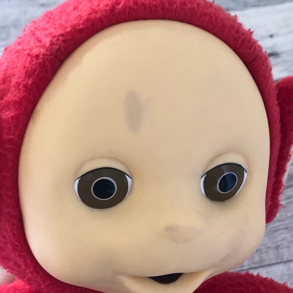 Playskool - Vintage 1998 Teletubbies 15" Talking Po Plush Doll (Works) - Picture 15 of 16